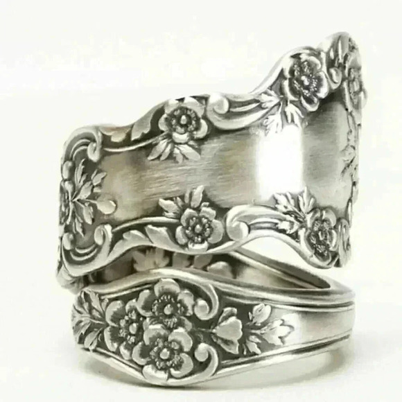 NEW Gorgeous Silver Flower Scroll Wrap Ring - Picture 2 of 4